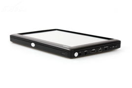 艾諾V8000HDY 8G MP3產品圖賞與衛(wèi)星移動通信終端技術前瞻